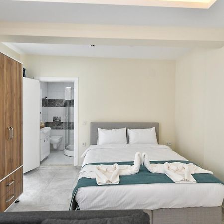 Lamira Apart Holiday&Guest House Fethiye Esterno foto