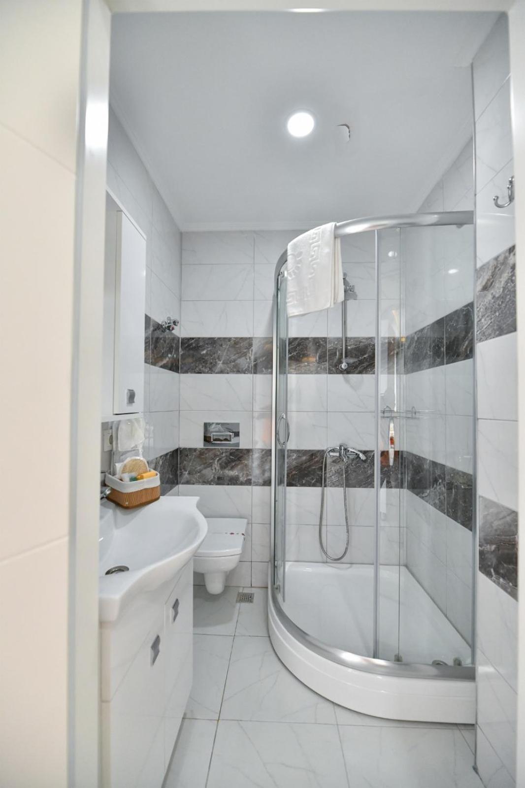 Lamira Apart Holiday&Guest House Fethiye Esterno foto